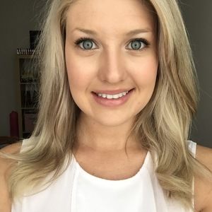 Meet your Posher, Karlie